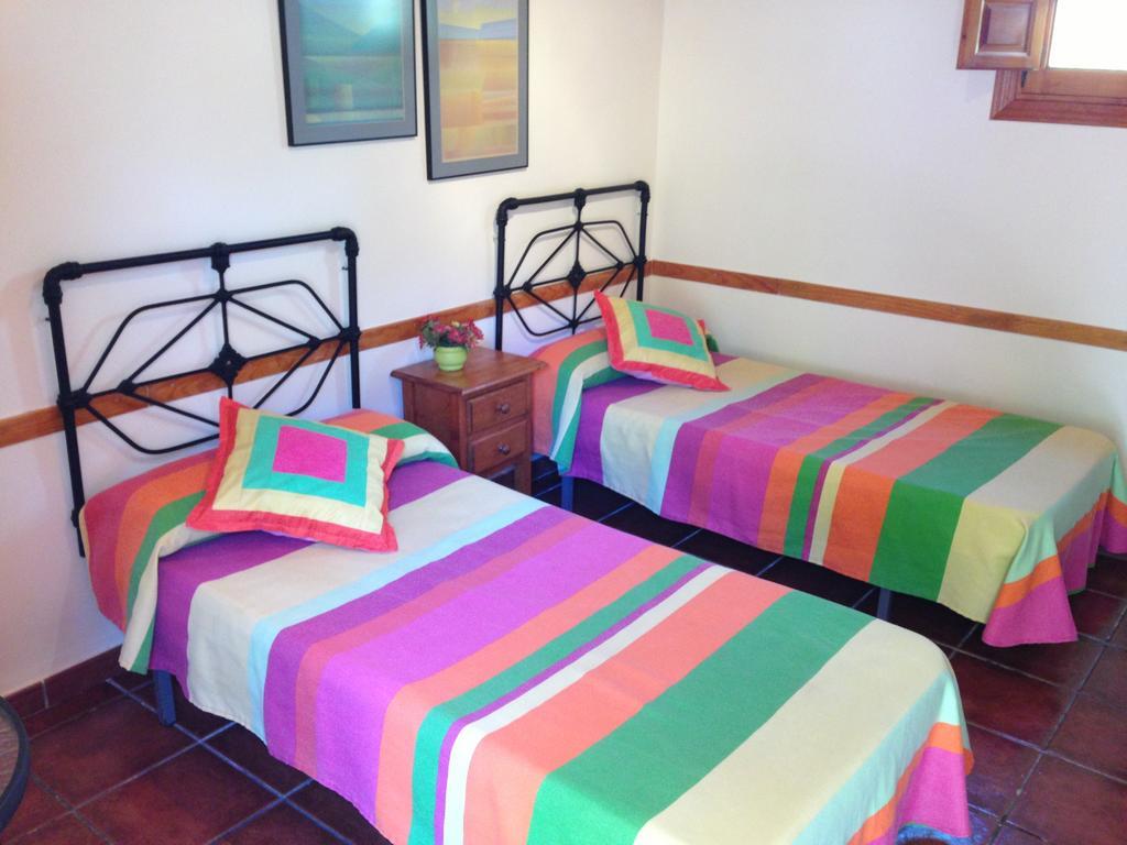Camping Torremolinos Bilik gambar